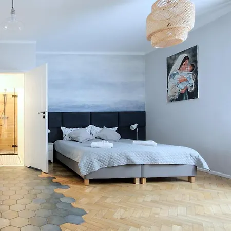 Kana - Stylish Apartment in Kraków Pomorska - Close, WiFi, Smart TV-3